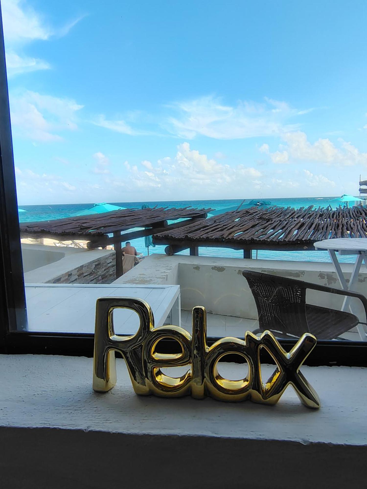Beachfront Studio With Ocean View Cancun Exterior photo